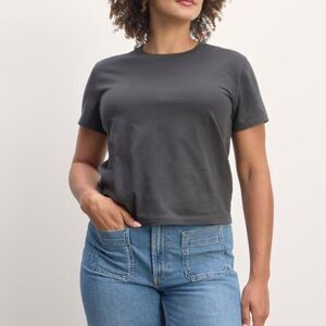 Everlane The Box Cut Essential organic Cotton dark gray crew tee minimalist XS